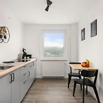 Cassel Lofts - Moderne Wohnung Fuer 3 Mit Balkon Nahe Vw-Werk