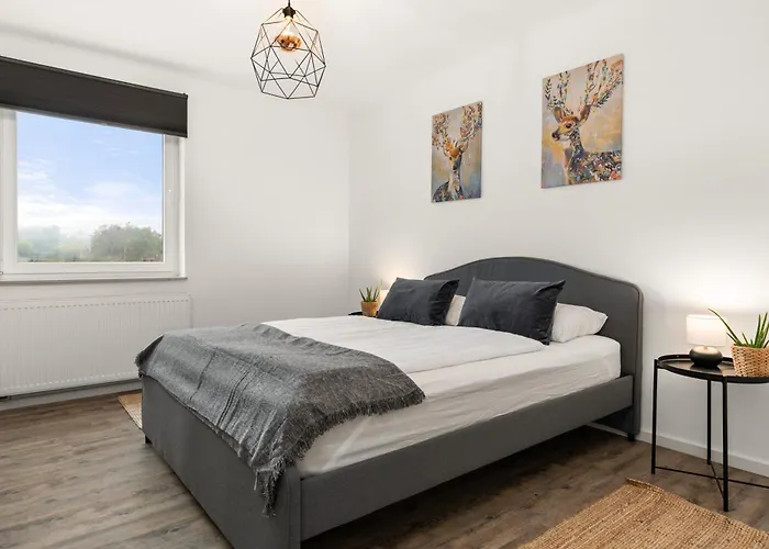 Cassel Lofts - Moderne Wohnung Fuer 3 Mit Balkon Nahe Vw-Werk